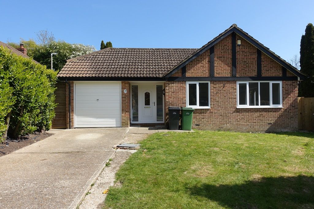 CHAIN FREE 2 Bedroom Detached Bungalow